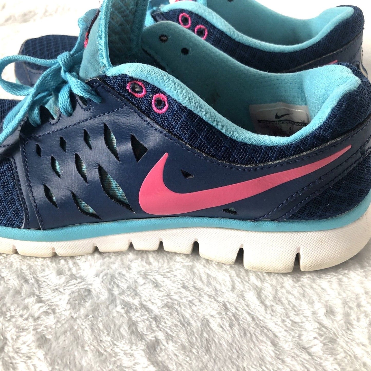 Nike Flex Run Blue Woman's Size 10 Sneakers Shoes