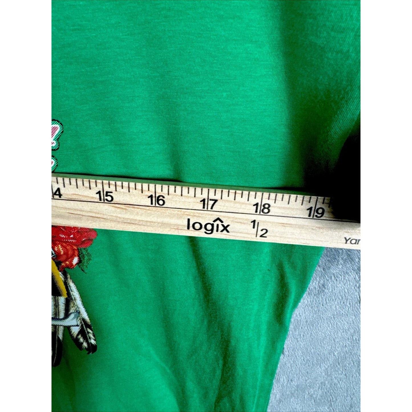 Polo Ralph Lauren Women’s Free Spirit V-neck T-shirt Inspirational Shirt Large