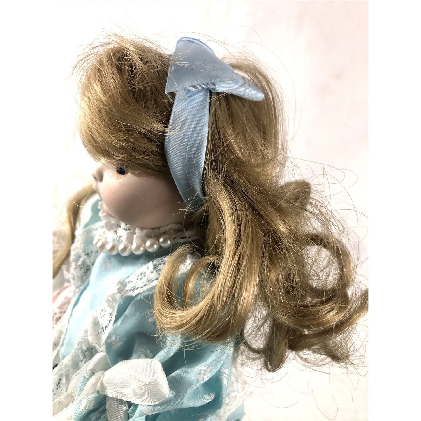 Vintage Bobble Head Porcelain Doll / Stand