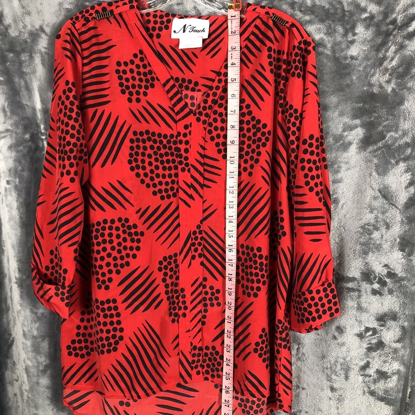 N Touch Ladies Blouse Red Top Size Medium Bronze Shoulder Details