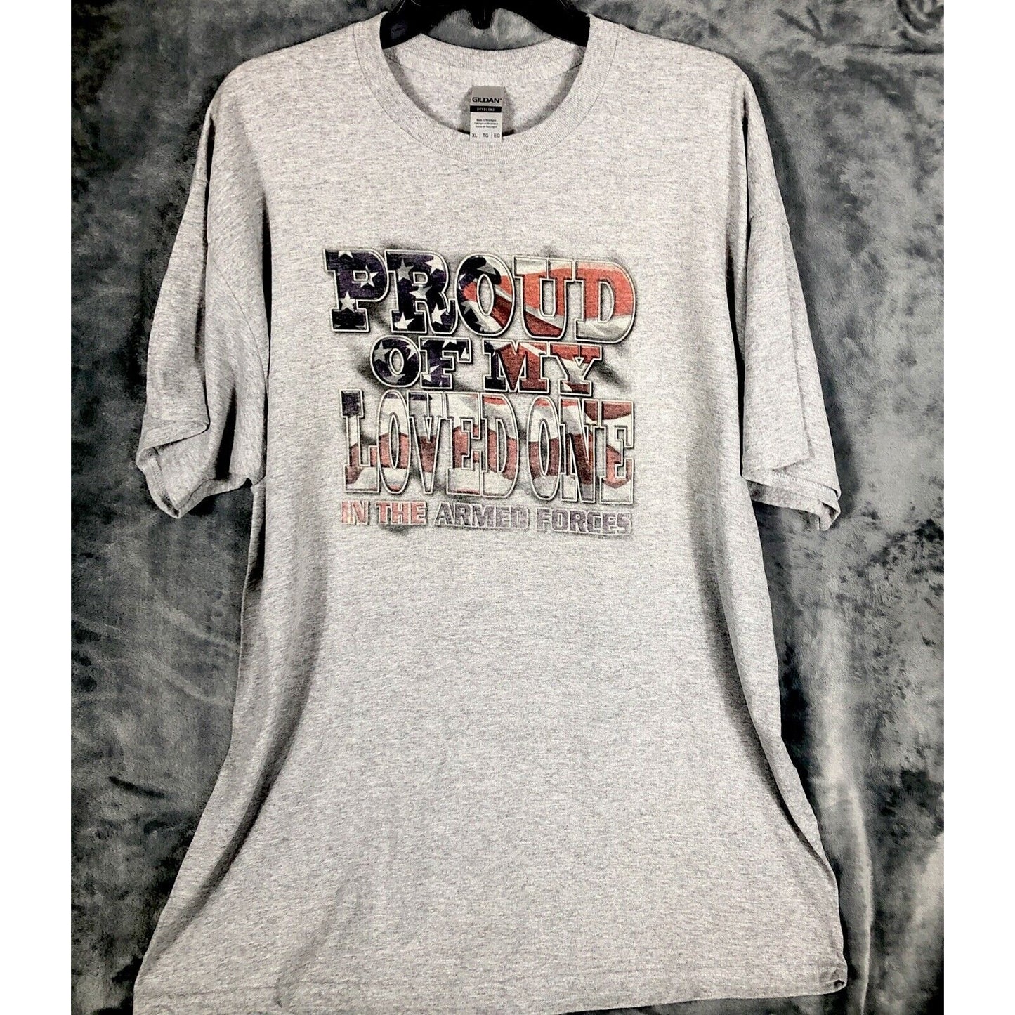 Unisex T-Shirt Proud Of My Loved Ones In The Armed Forces Size Extra Large