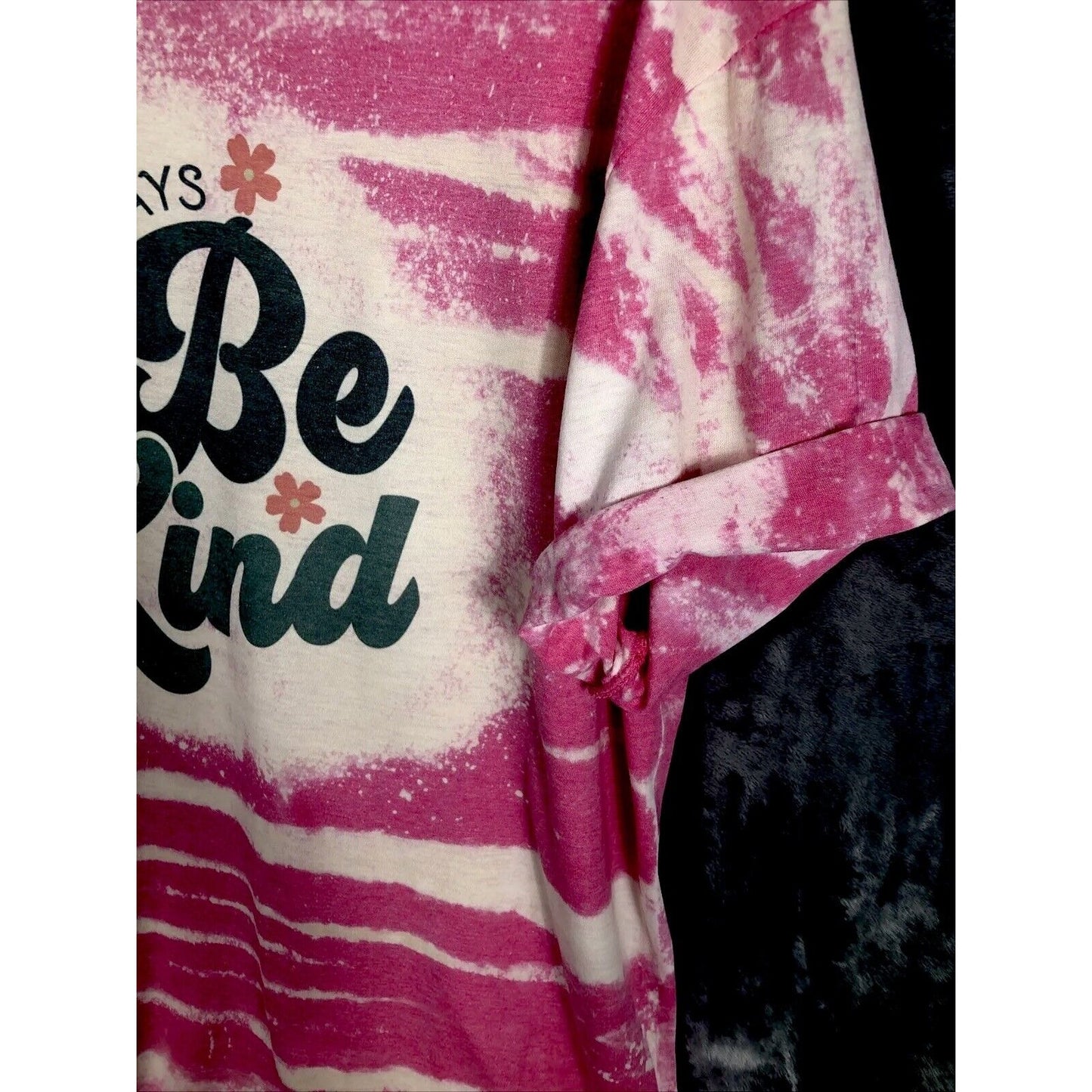 Be Kind Tye-Dyed Bleached Women’s T-Shirt Pink Inspirational Size Extra Large