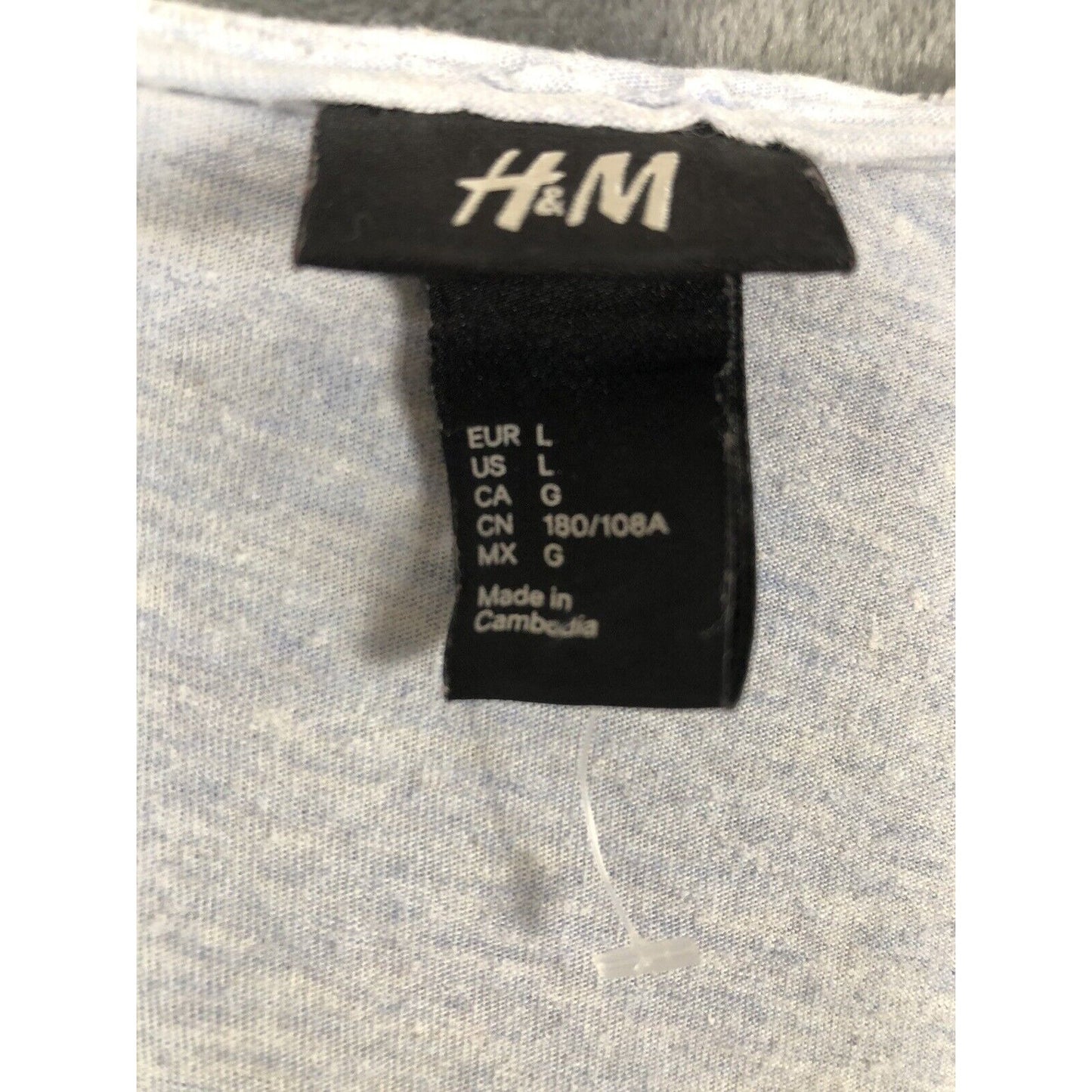 H&M Size Large V Neck Pocket Tee