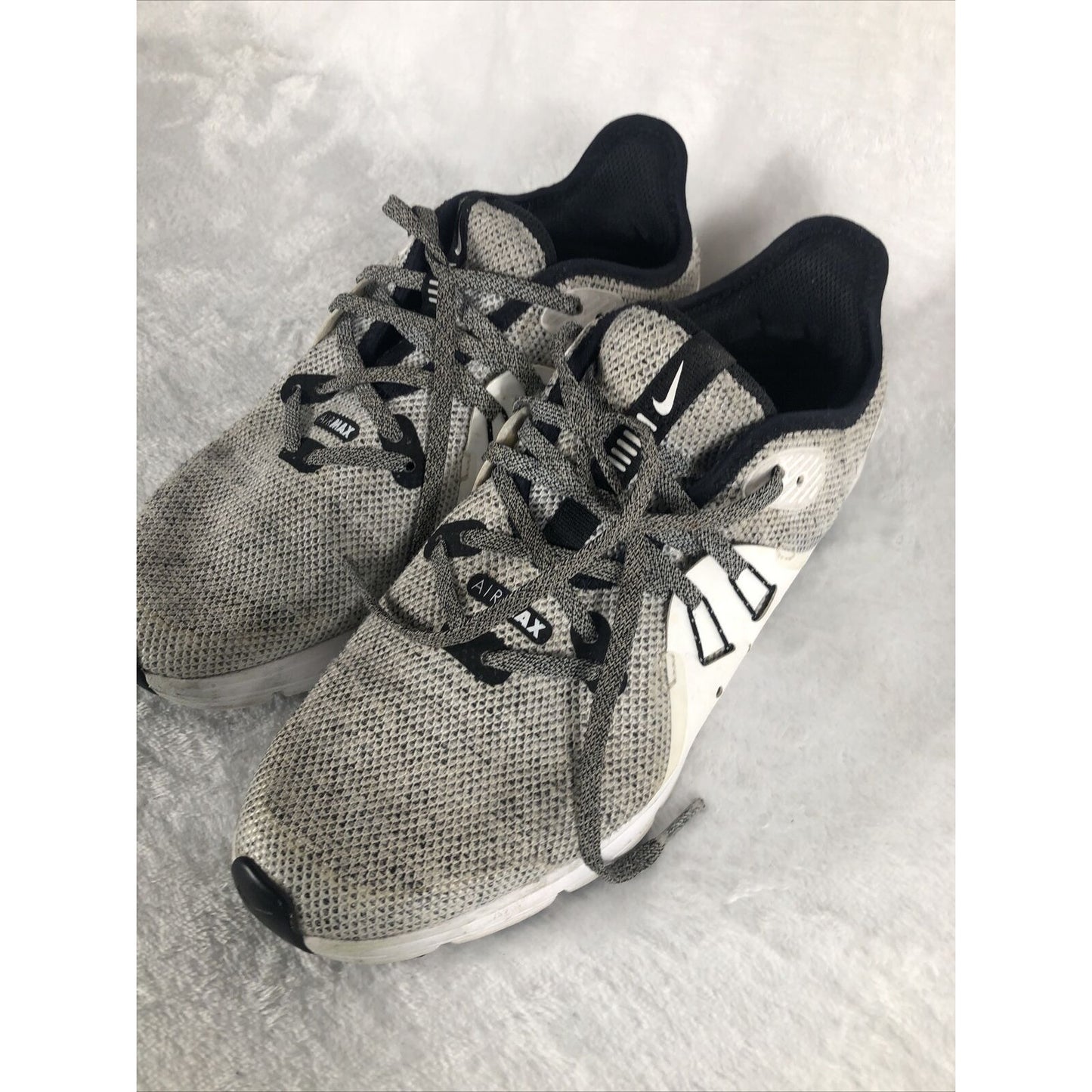 Nike Air Max Youth Sneakers Size 7 Sneakers