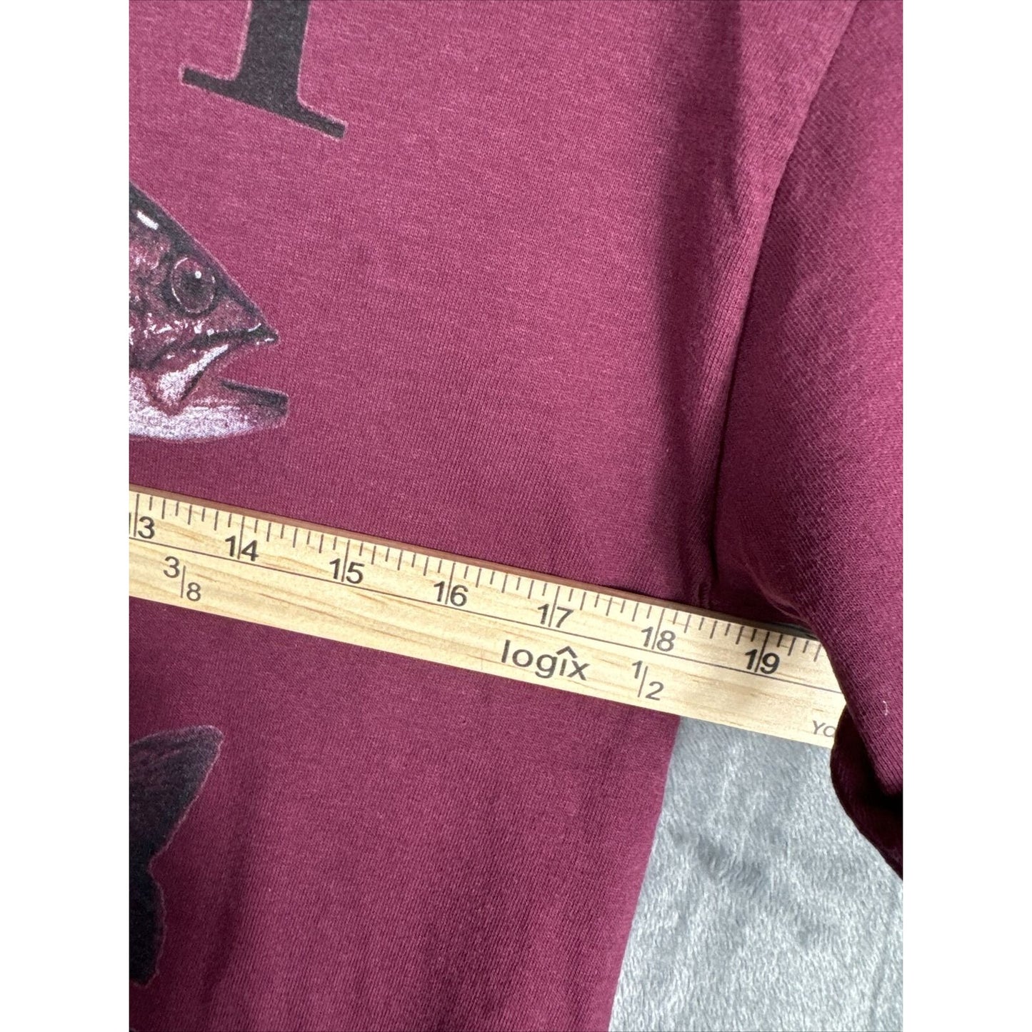 Unisex Fishing Men's T-Shirt Fish or Cut Bait Size Adult Medium Woman's Shirt