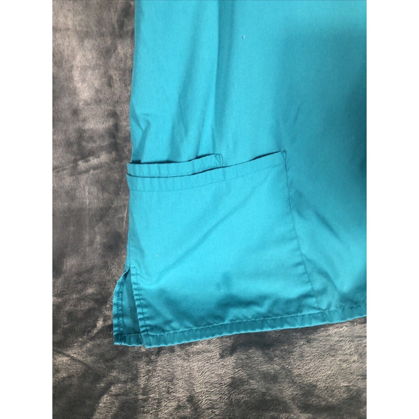 Cherokee Scrubs Unisex Workwear V Neck Scrub Shirt Blue/Green Medical Scrub Top