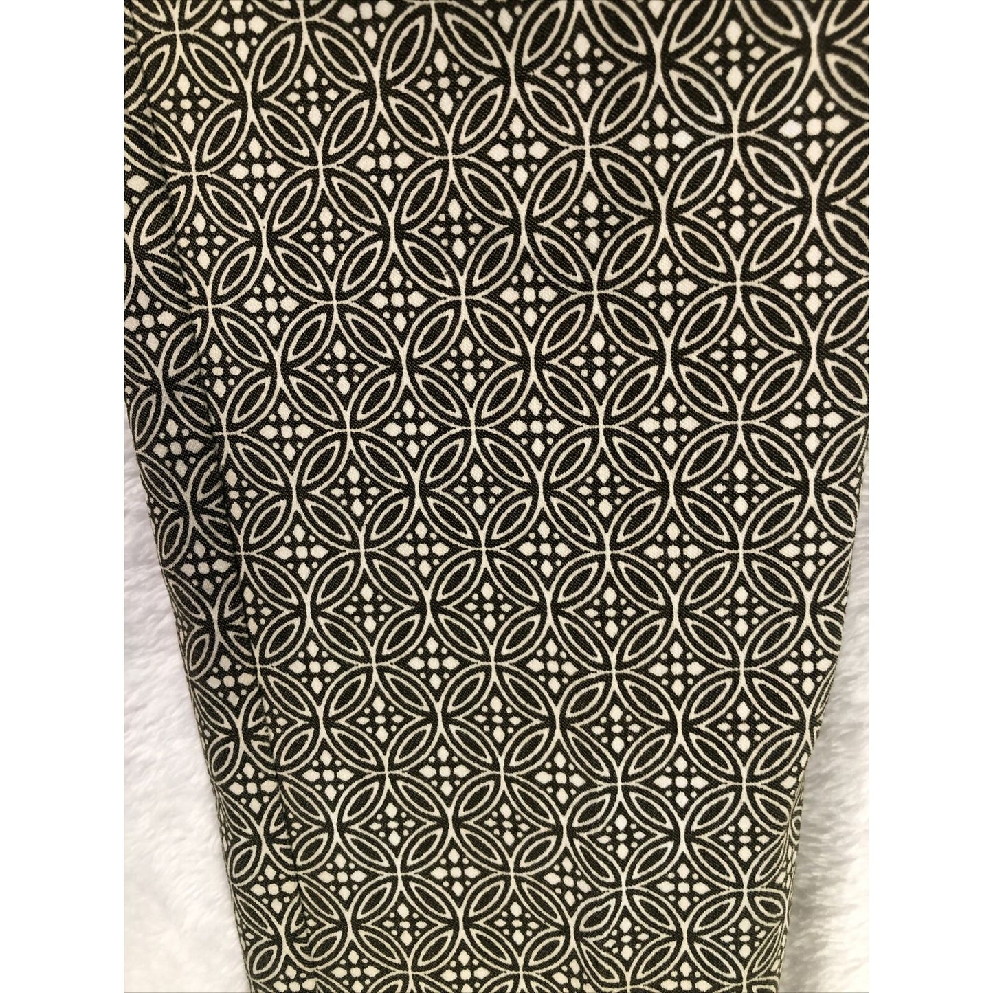 RozAli Woman’s Dress Pants Size 4