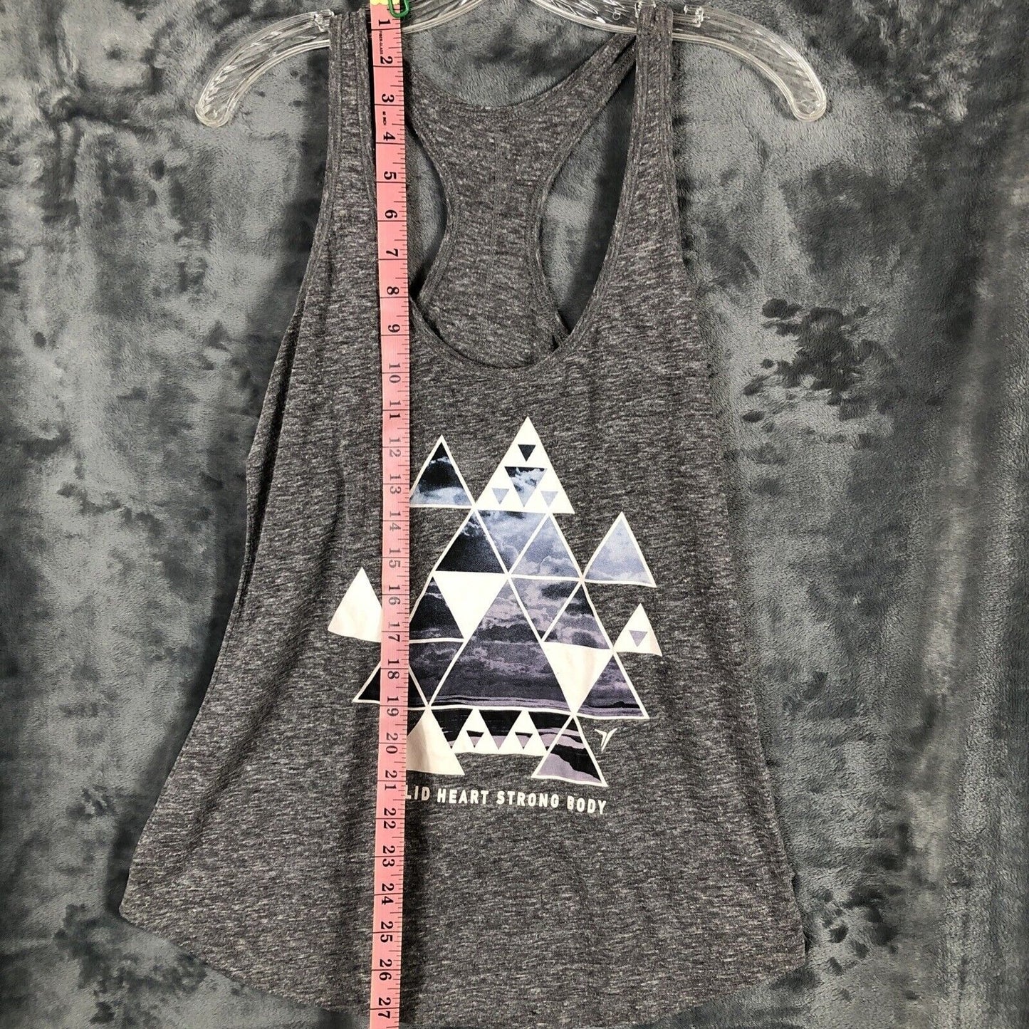 Old Navy Tank Top Womens Size M Solid Heart Strong Body
