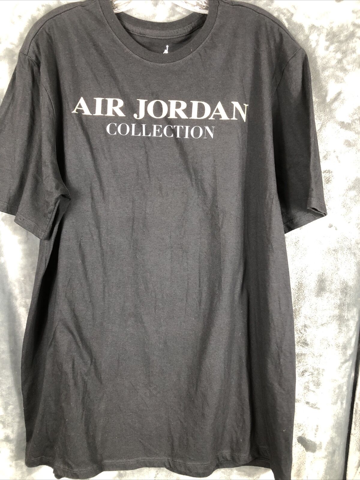 Air Jordan, Mens Size X-LARGE , Gold Lettering Detail
