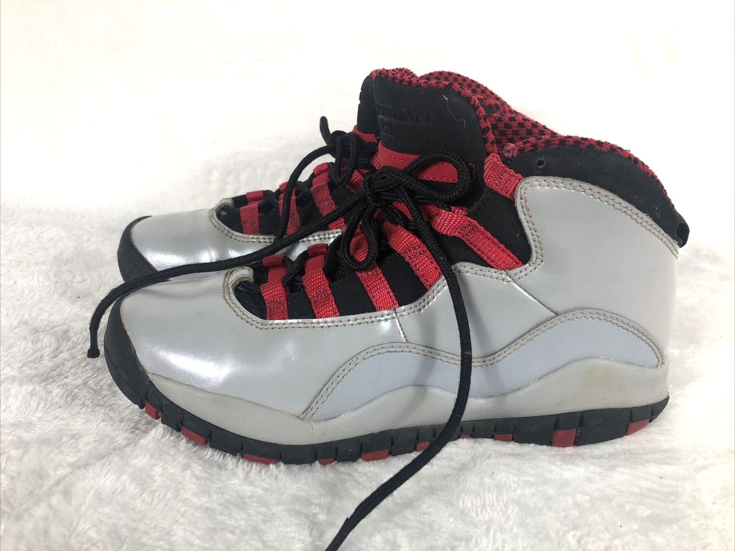 Air Jordan Boys Shoes Gray Sneakers Size 4 Youth