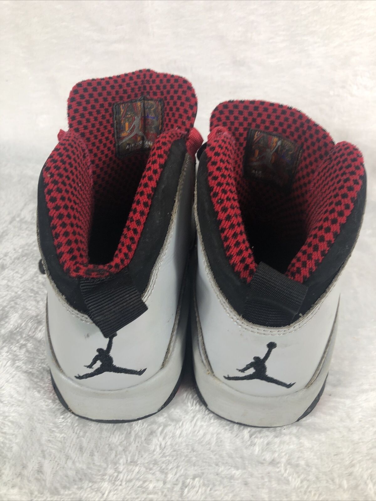 Air Jordan Boys Shoes Gray Sneakers Size 4 Youth
