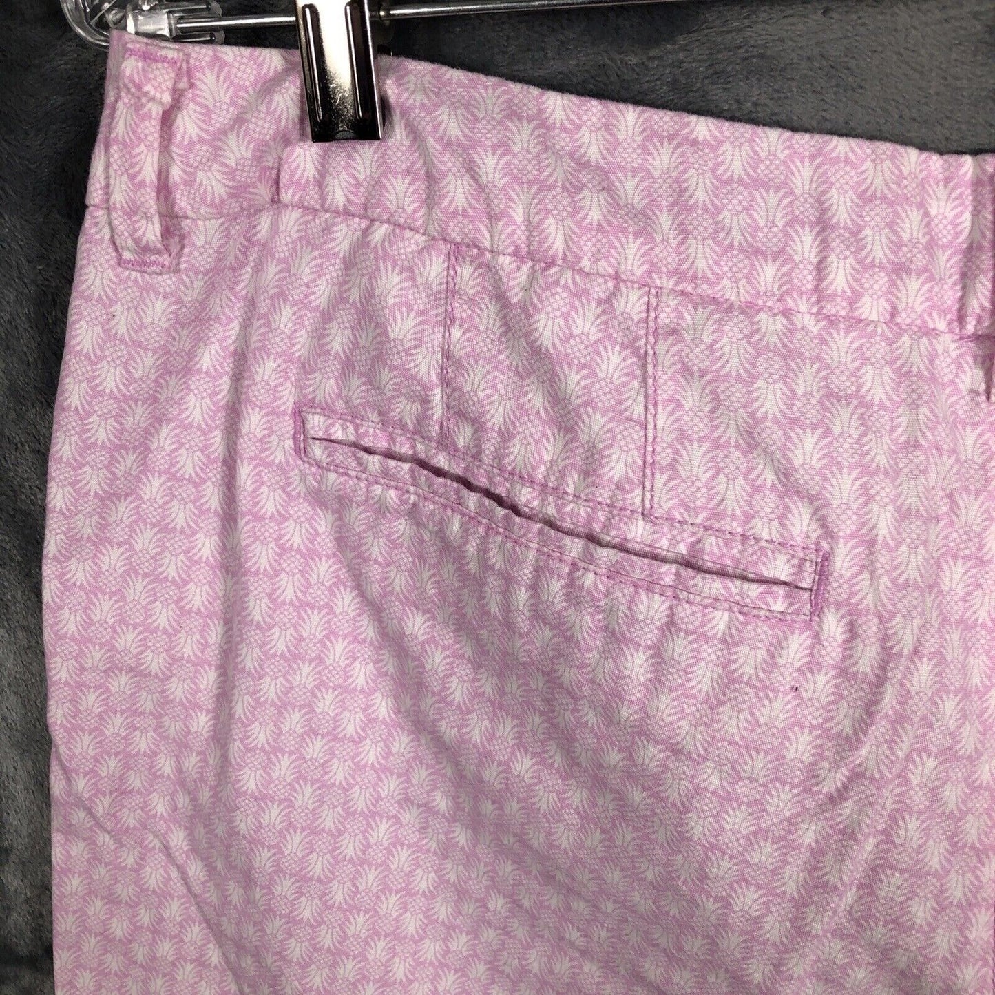 Old Navy Women’s Shorts Pink Twill Size Adult 8