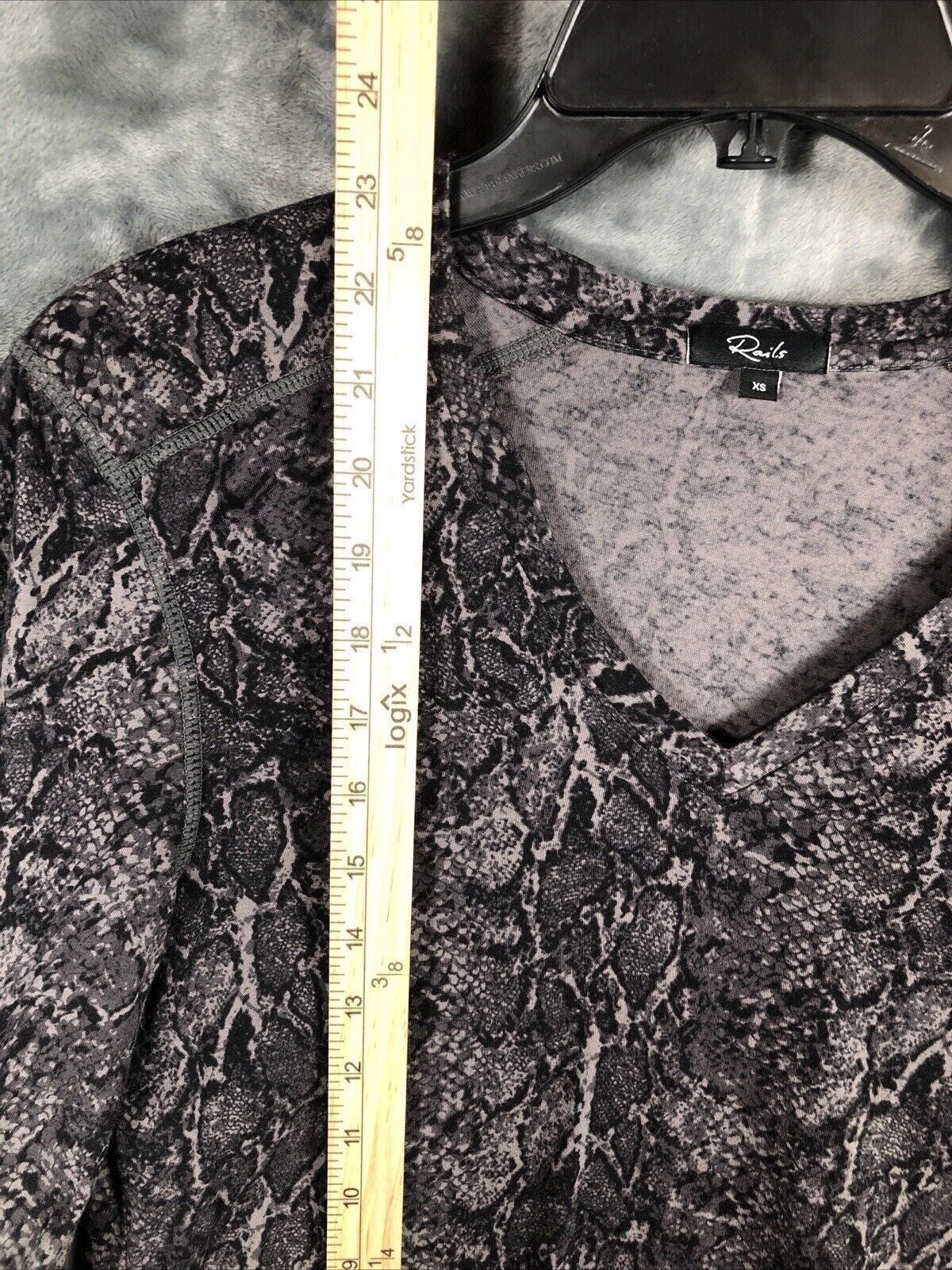 Rail Blouse Womens Animal Snake Print V-Neck Long Sleeve Top Adult X Small