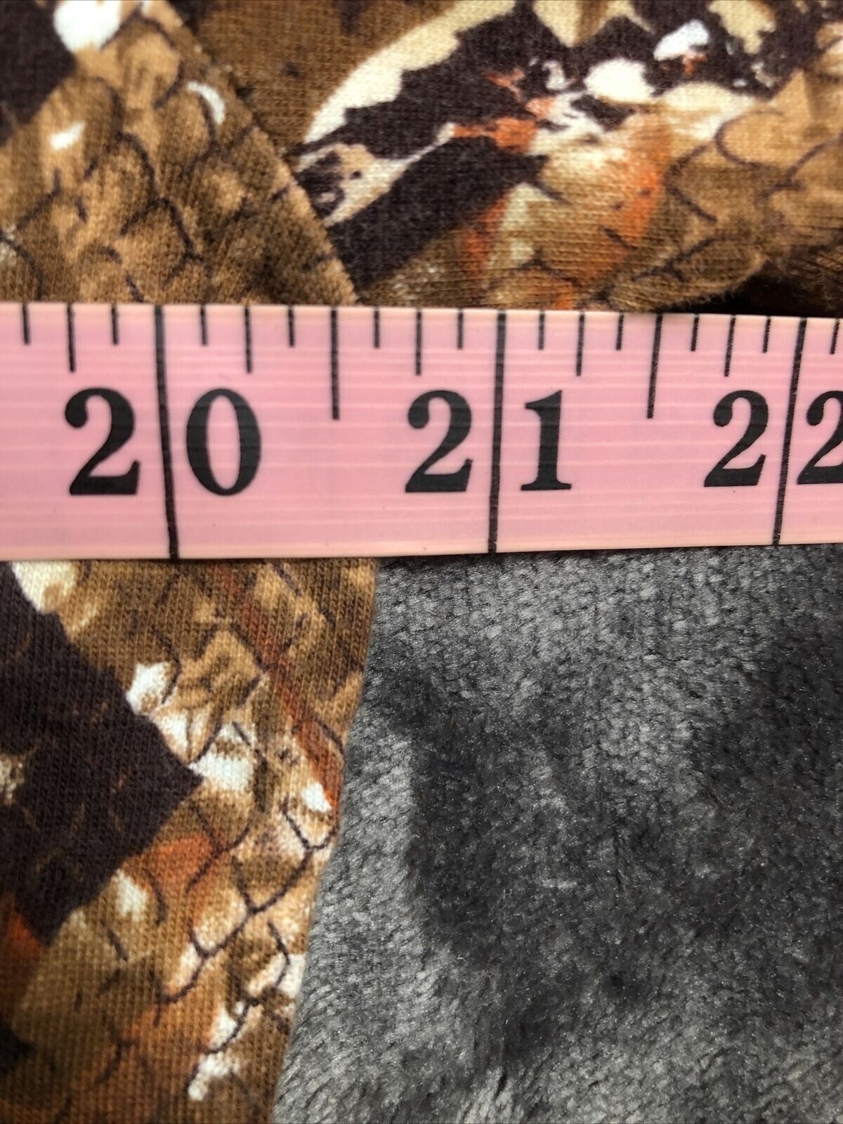 Southern Lady Woman's Snake Skin Brown Floral V Neck Size Large 3/4 Sleeve