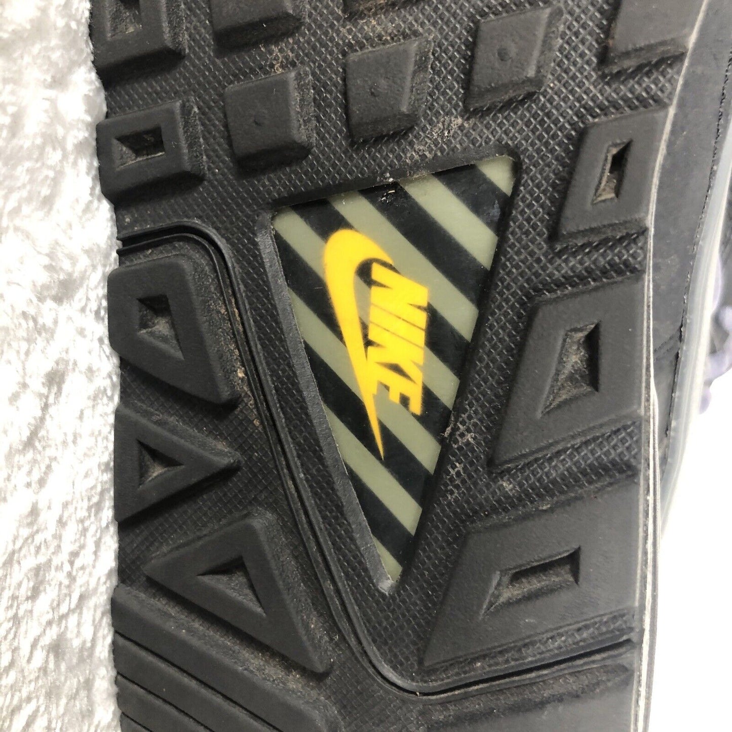 Nike Air Max Boy’s Shoes Excee Black Dark Grey Sneakers Size 6 Youth