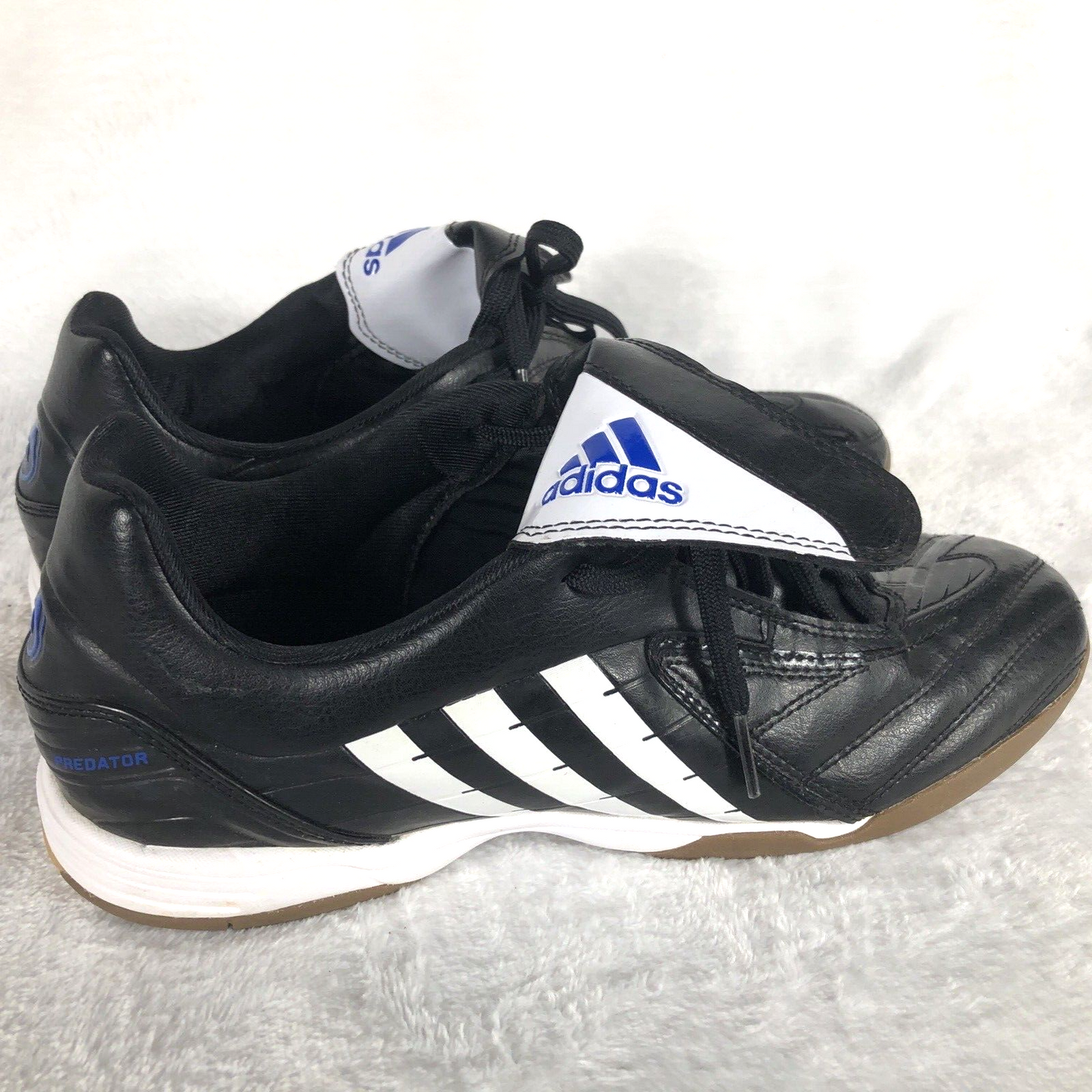 ADIDAS Men’s Shoes Black / White ATHLETIC Indoor Soccer Shoes Adult Size 7.5