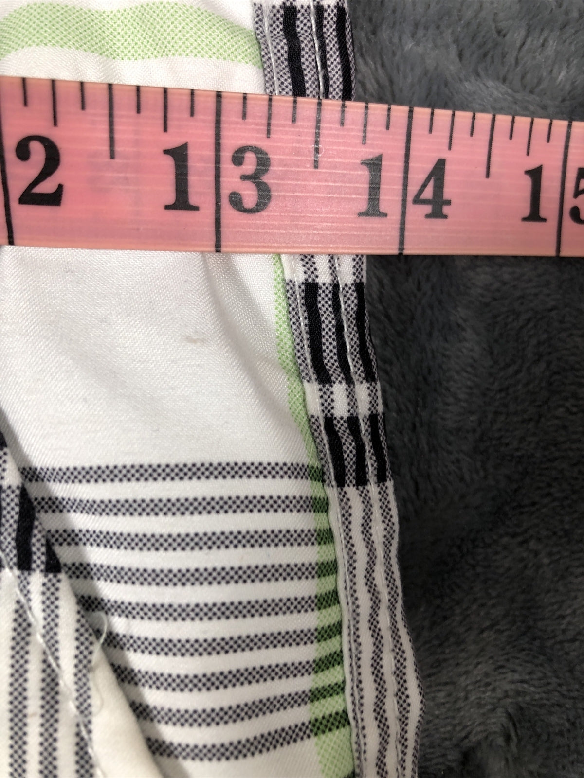 OP Cargo Shorts Boys Size 16 Plaid