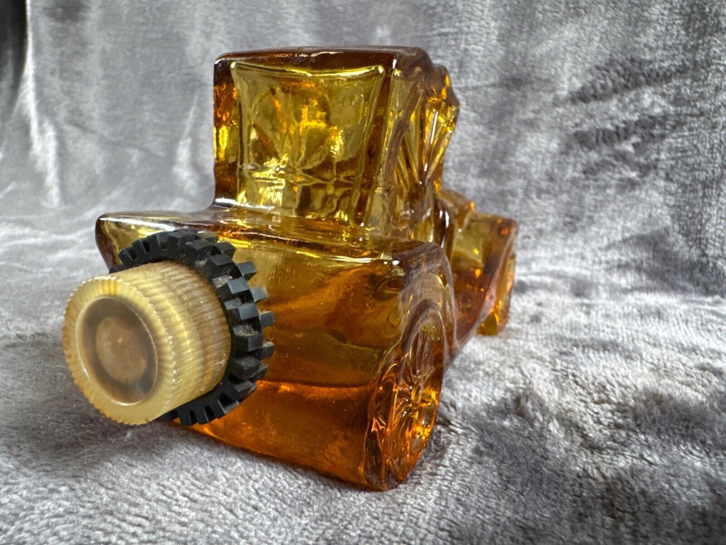 Amber Glass Model T Car Decanter With Removable Wheel Cap
