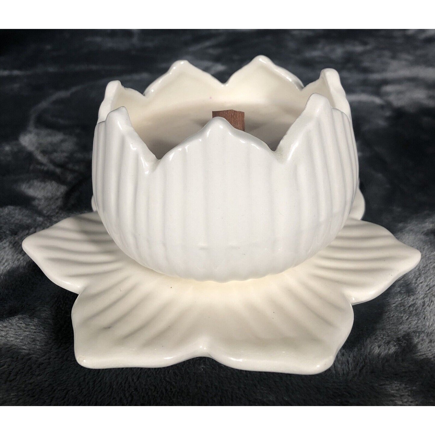 Hand Poured Candle Vintage ironstone lotus Vessel Scent Sugar Cookie Wood Wick