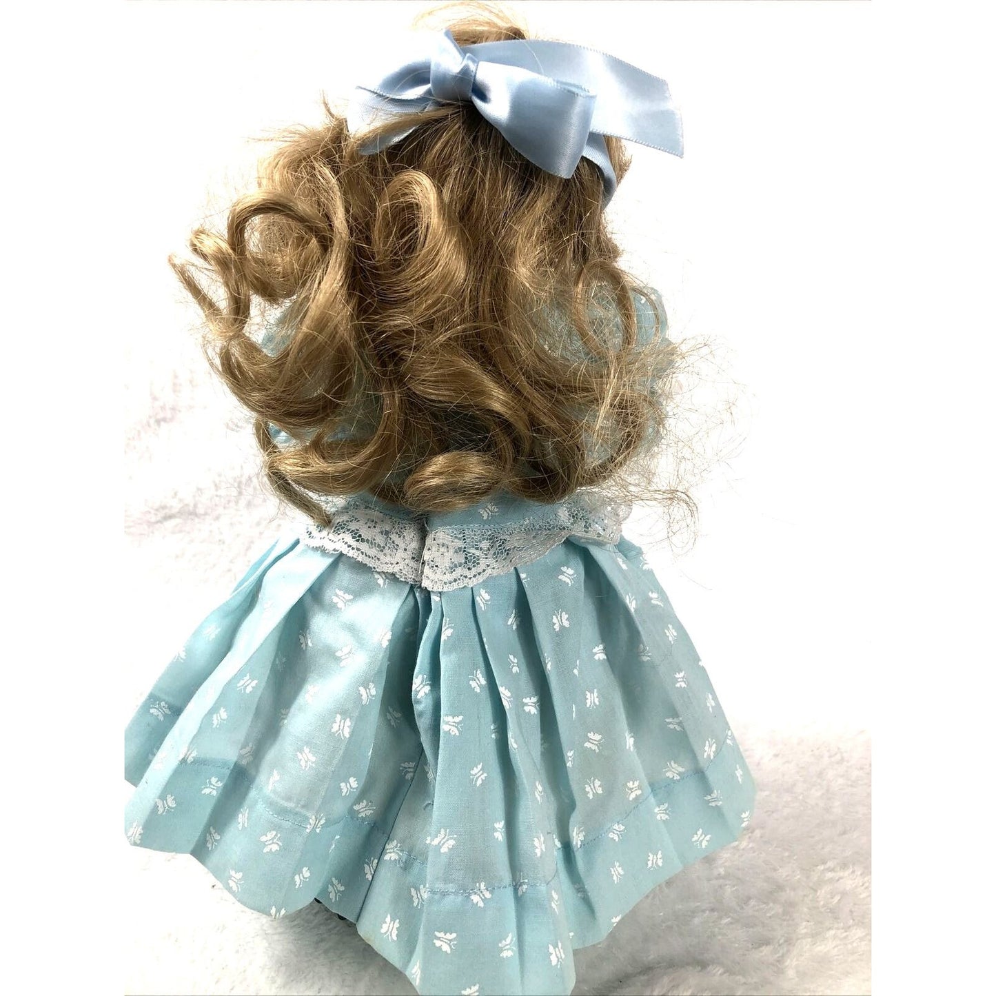 Vintage Bobble Head Porcelain Doll / Stand