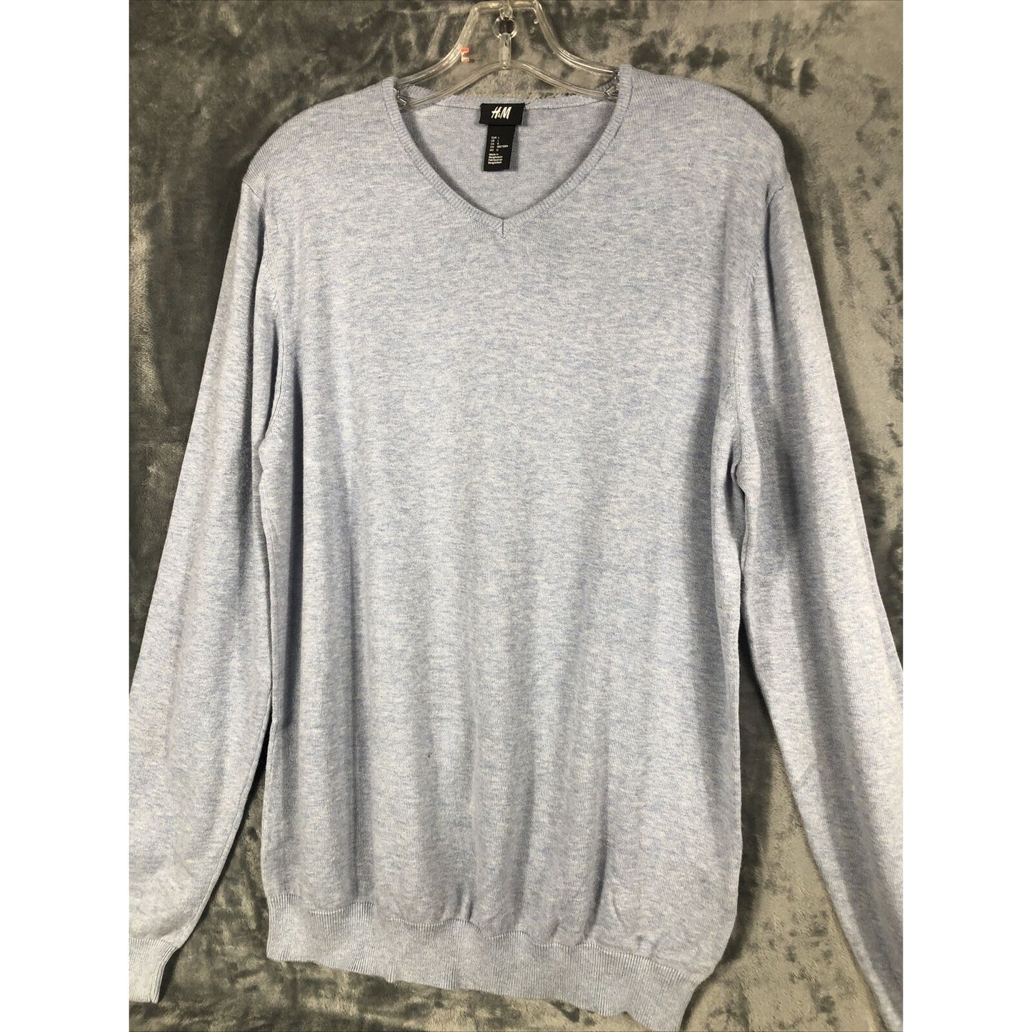 H&M Men’s Sweater Pull Over V-Neck Light Blue Long Sleeves Adult Large