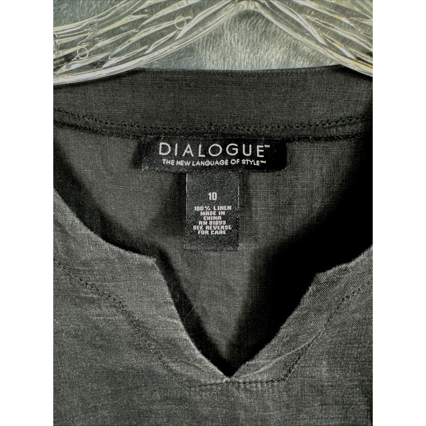 Dialogue Women’s 100% Linen Black V-Neck Long Sleeve Blouse Size 10