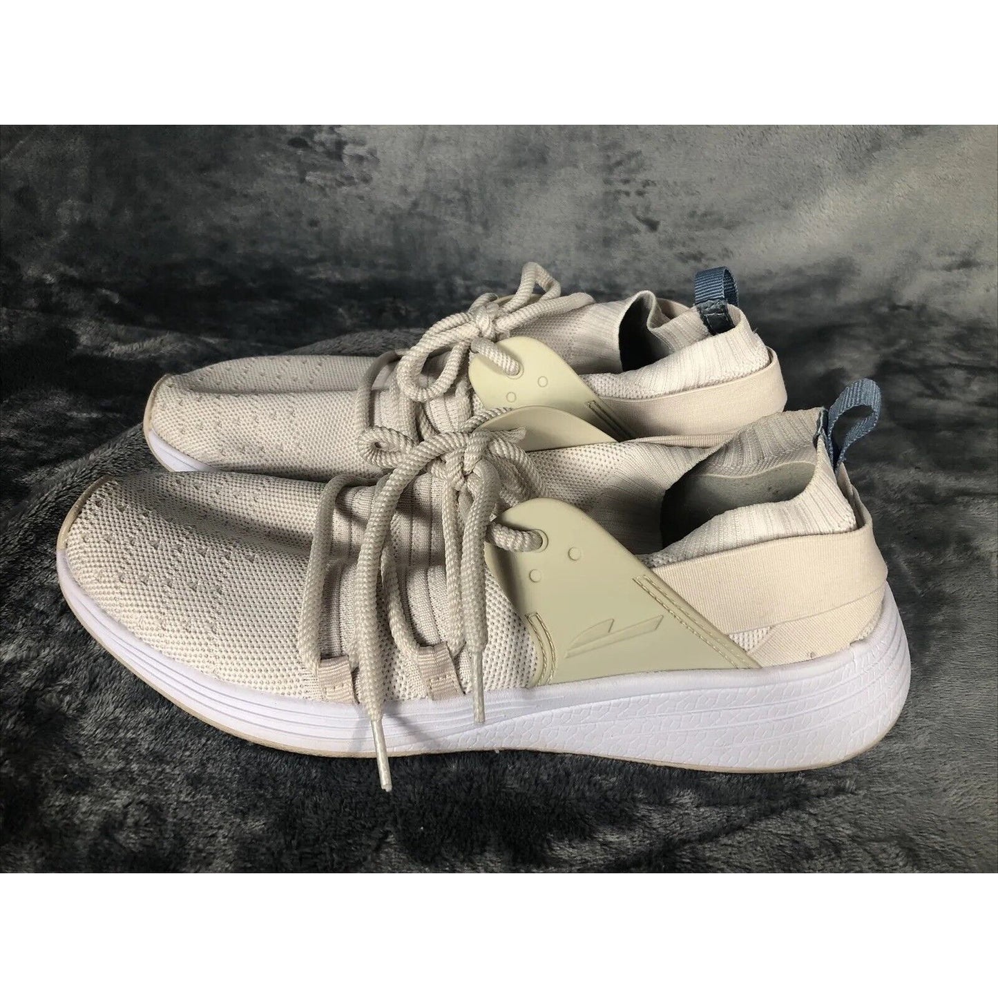 C9 Champion Woman’s Motivate Comfort Sneaker Beige Adult Size 9 1/2