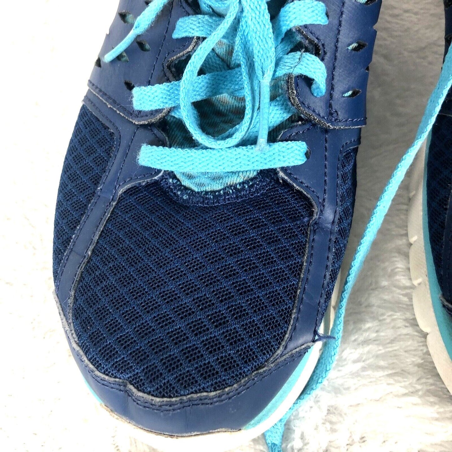 Nike Flex Run Blue Woman's Size 10 Sneakers Shoes