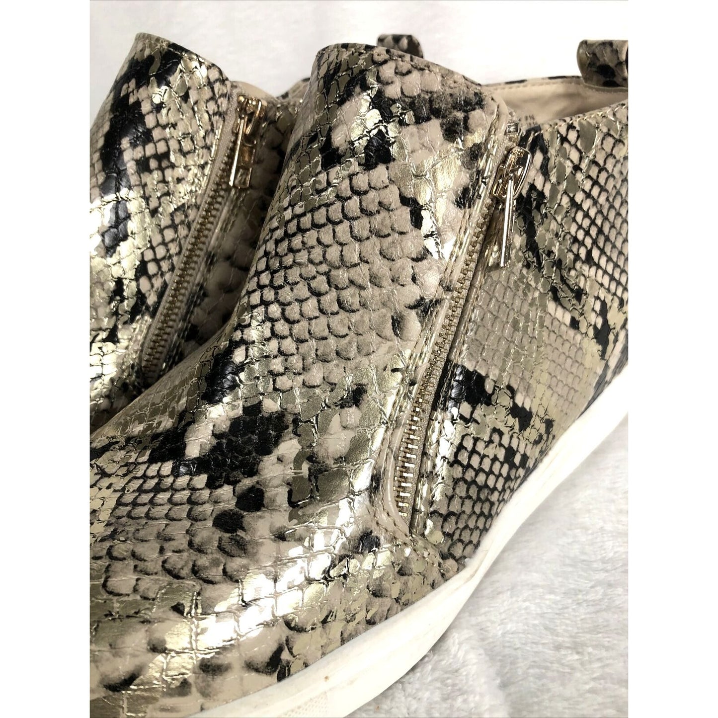 Faux Snake Skin Women’s Shoes Metallic Time And True 2 Zippers Size 9 1/2