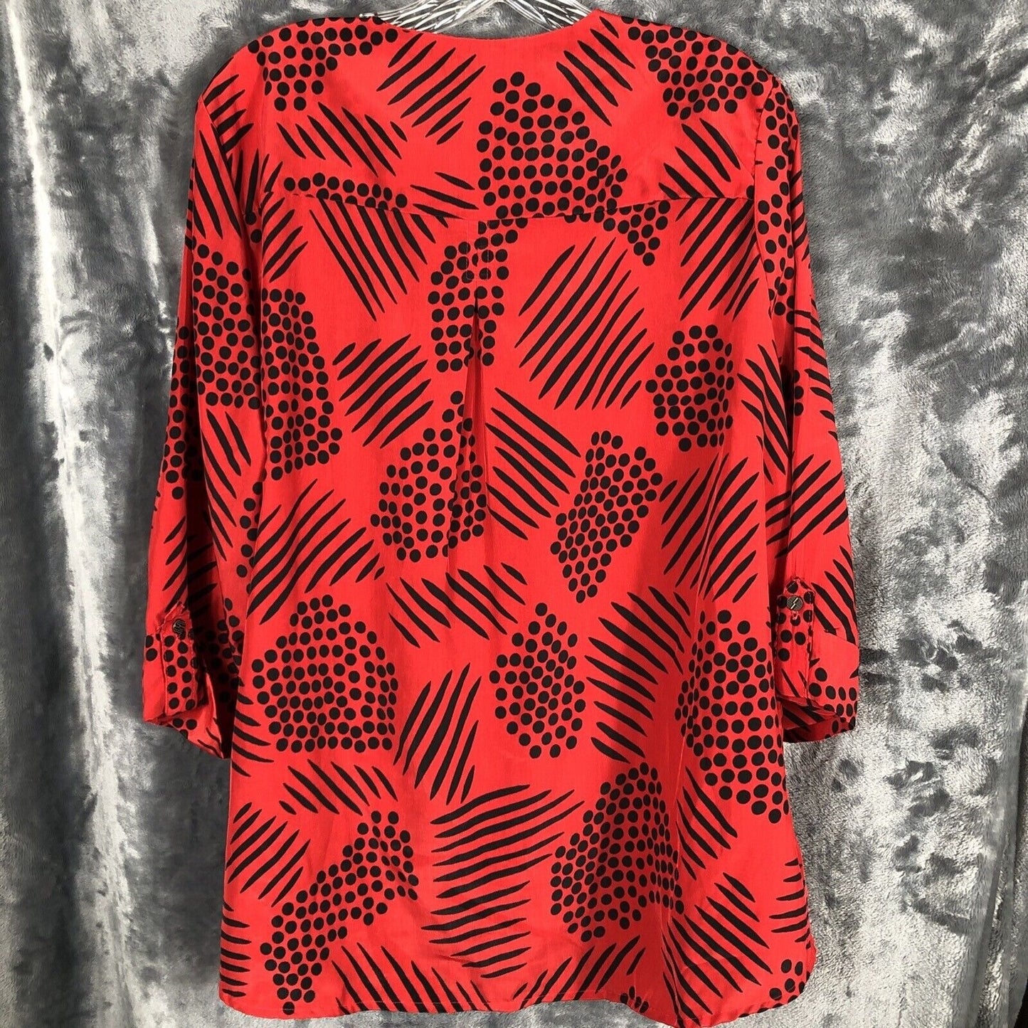 N Touch Ladies Blouse Red Top Size Medium Bronze Shoulder Details