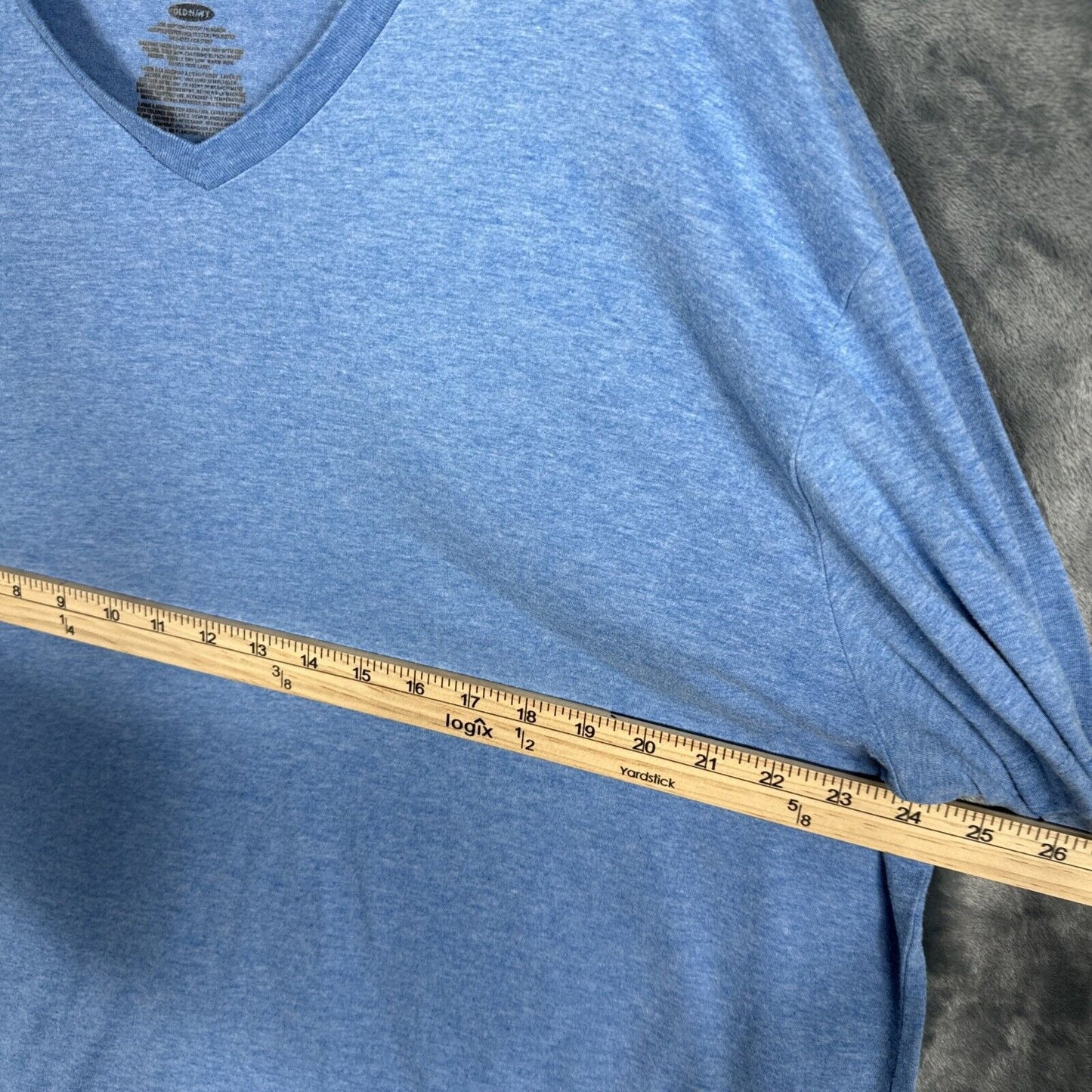 Old Navy Classic Unisex Blue T-Shirt V-Neck Two Extra Large Shirt
