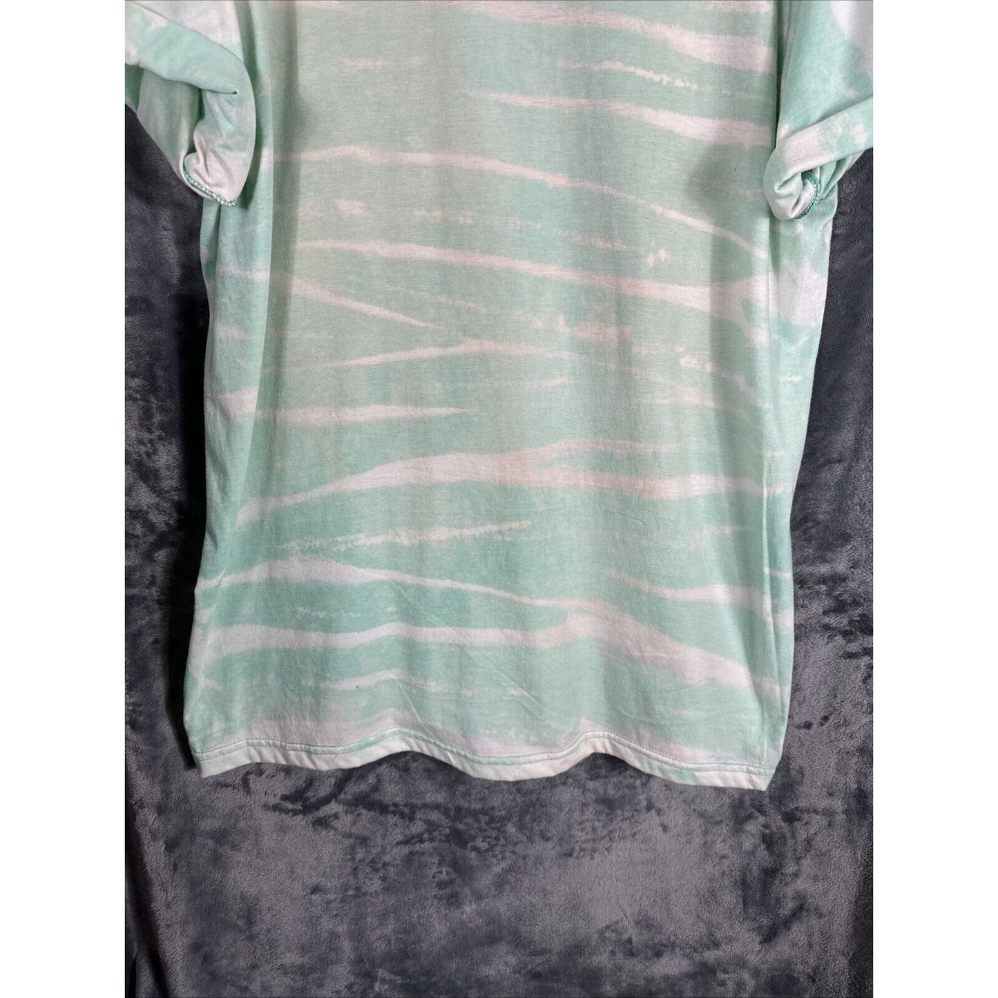 Women’s T-shirt extra large think outside the box sharp