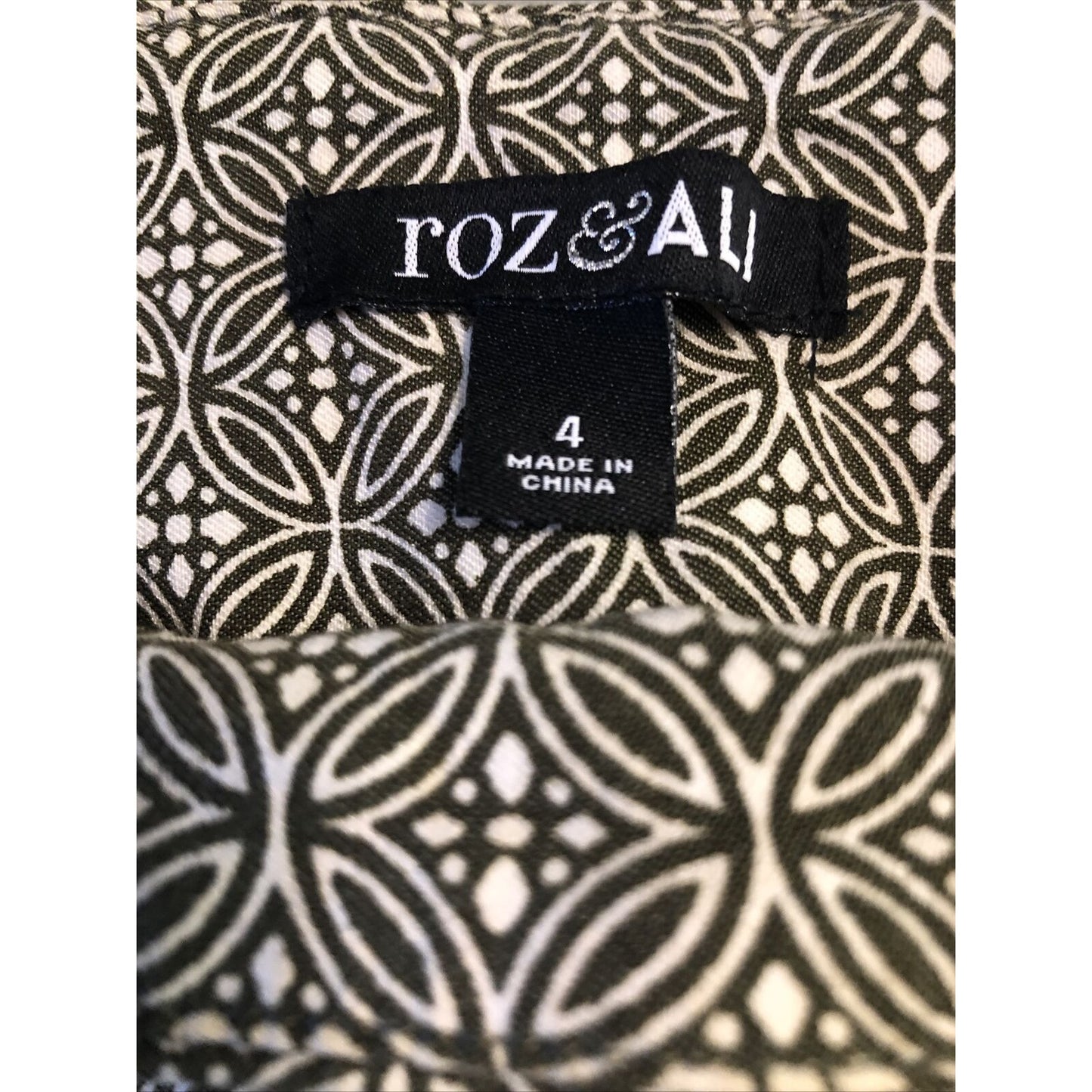 RozAli Woman’s Dress Pants Size 4