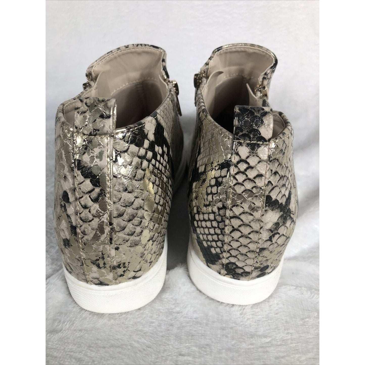 Faux Snake Skin Women’s Shoes Metallic Time And True 2 Zippers Size 9 1/2