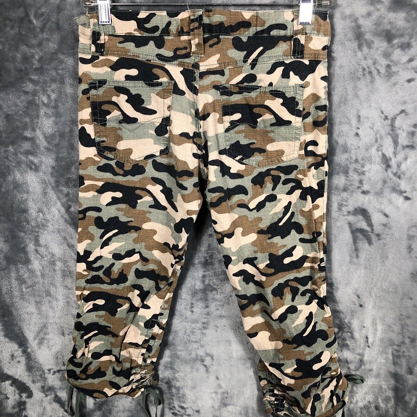 Zoey Beth Shorts Girls 9 Camouflage Bermuda Pants