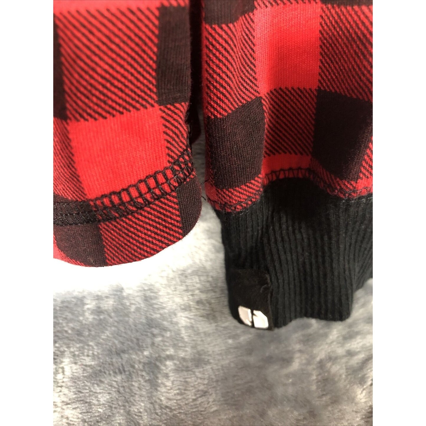 Red & Black Plaid Hoodie Men’s Large Long Sleeve With Side Zippers