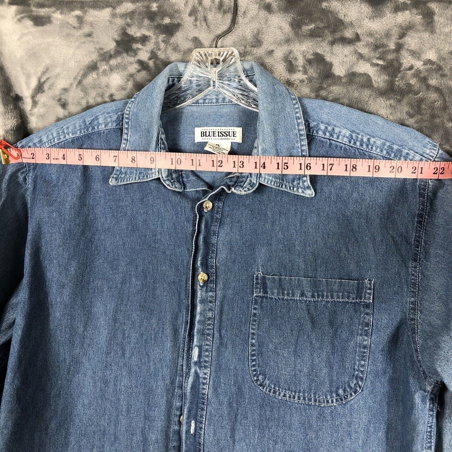 Blue Issue Women’s Button Up Blue Jean Shirt Size Large Long Sleeve Top