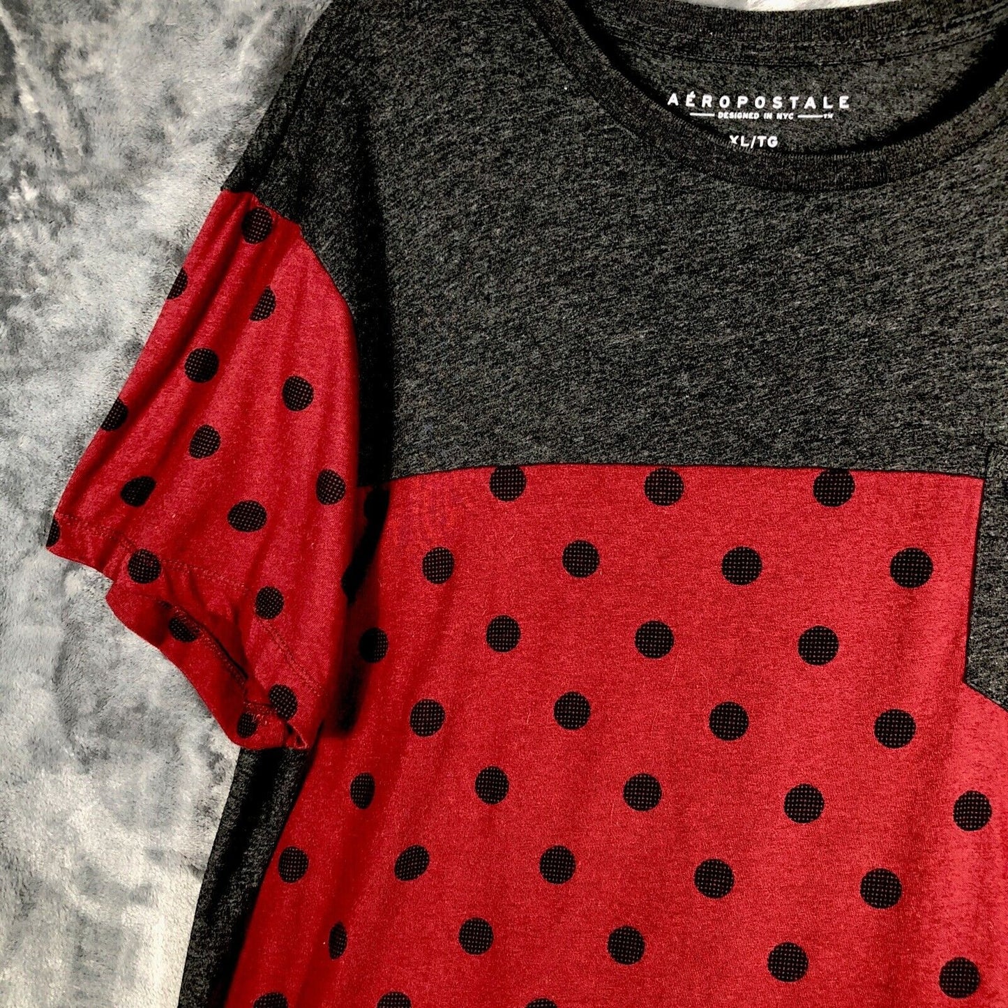 Aéropostale Women’s Shirt Relaxed Gray And Red Polkadot Short Sleeve Extra Large