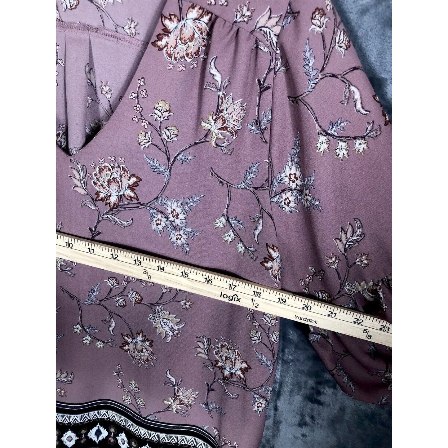 Charmed by Eve Blouse Women L Pink Black Floral 3/4 Puff Sleeve V-Neck Pullover