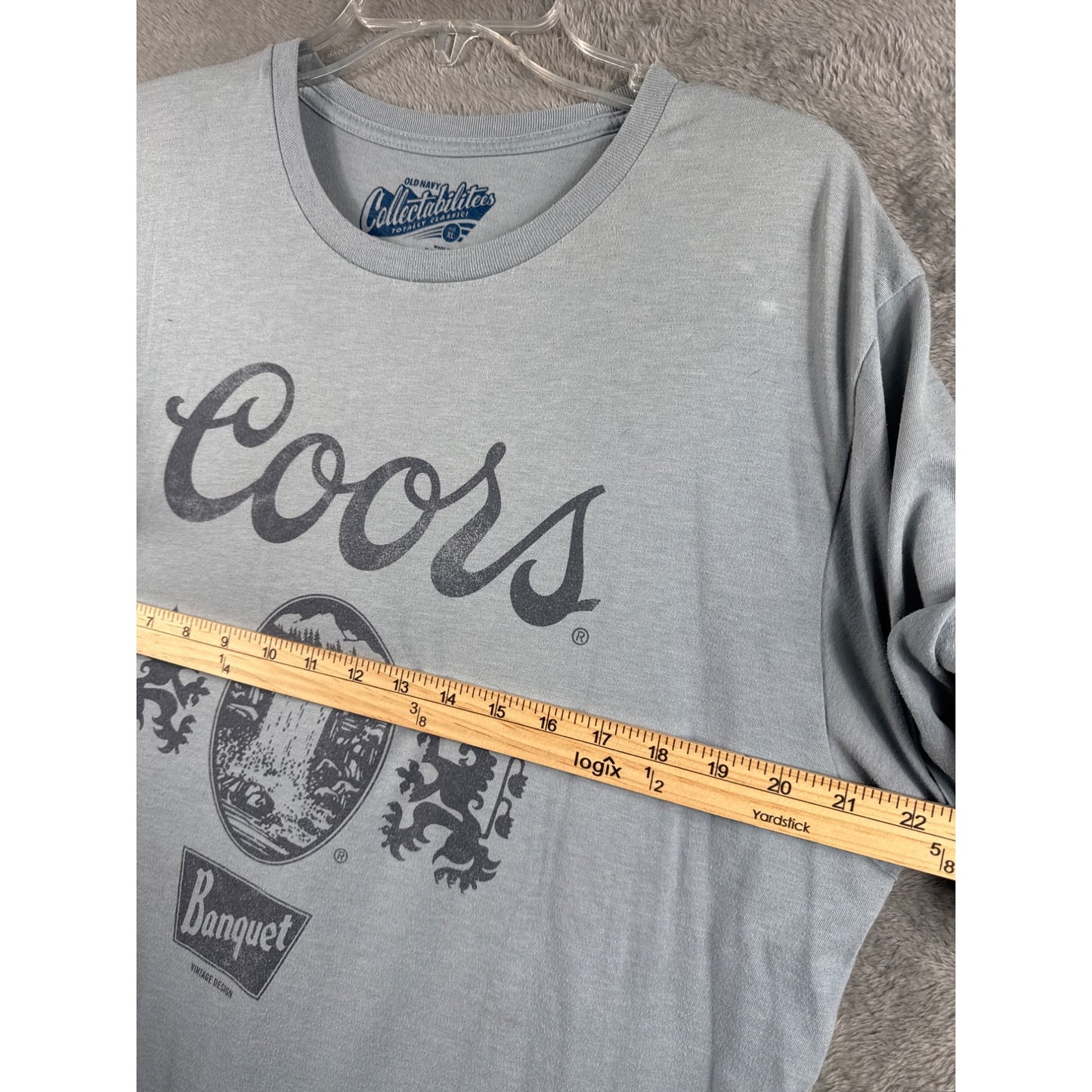 Old Navy Collectabilitees Coors Banquet Graphic Tee Shirt XL Light Blue Cotton Blend