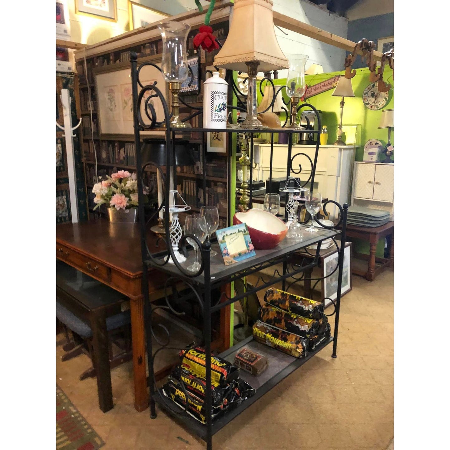 Bakers Rack /Wine Rack 44D-70H-17W