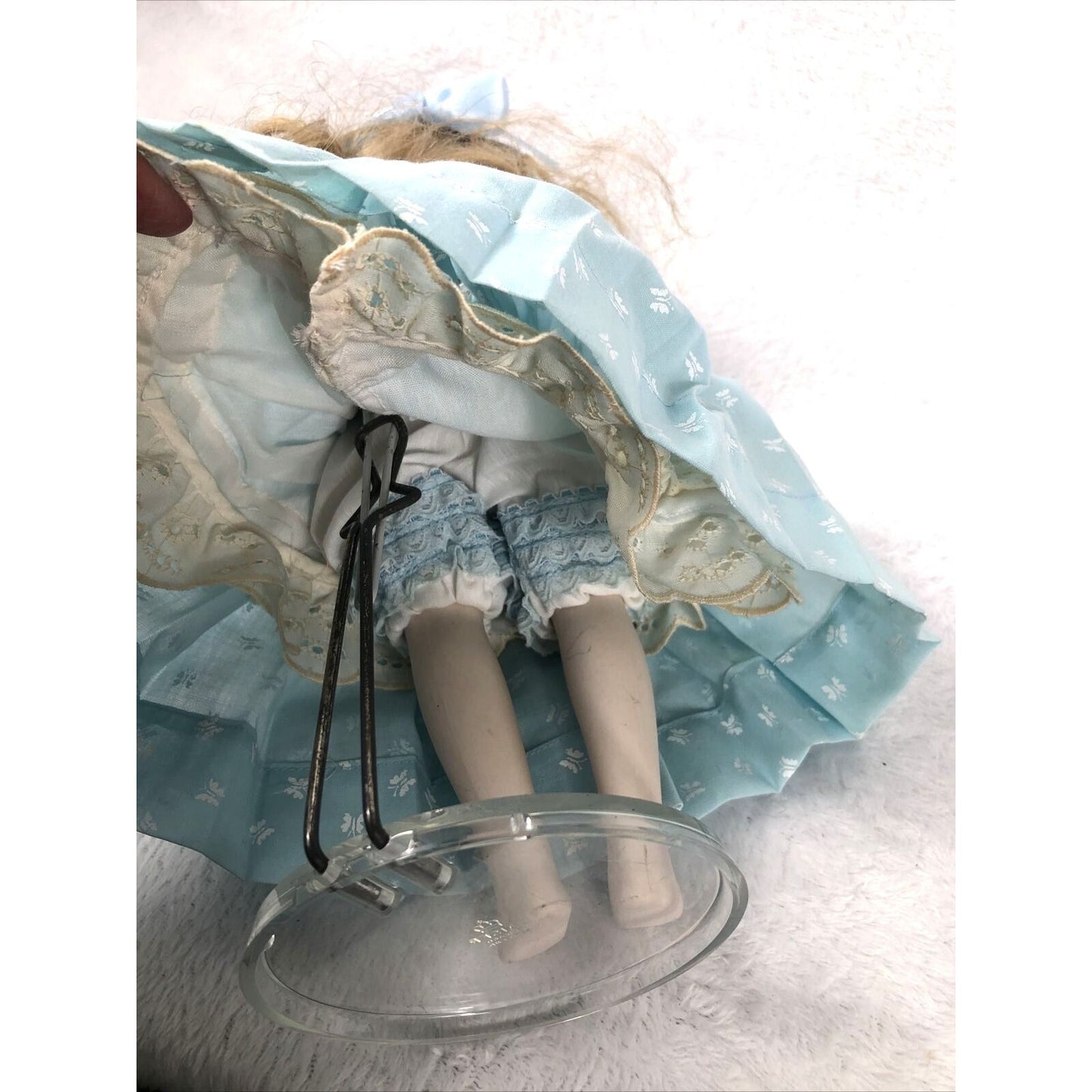 Vintage Bobble Head Porcelain Doll / Stand