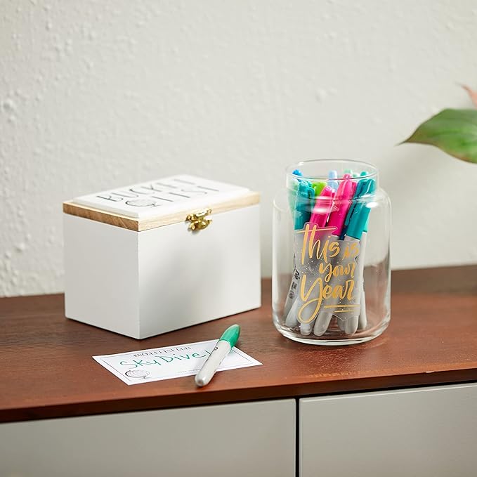 Yankee Candle Pink Sands Scented, Classic 22oz Large Jar Single Wick Candle, Over 110 Hours of Burn Time