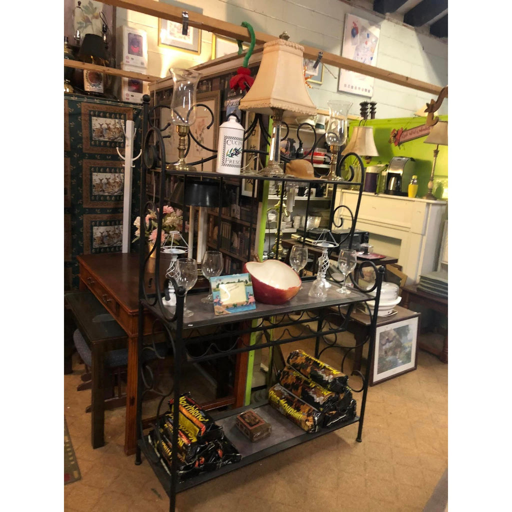 Bakers Rack /Wine Rack 44D-70H-17W