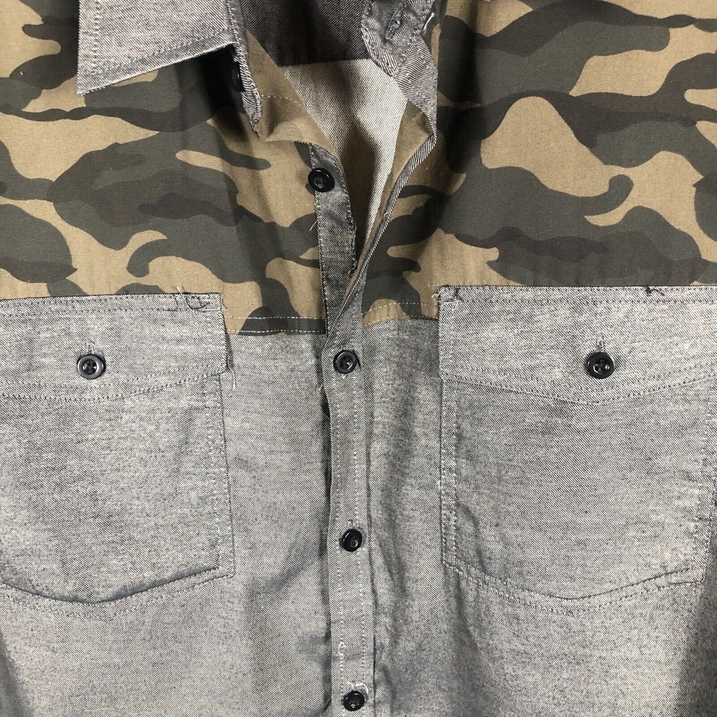 Black Camouflage Men’s Slim Gray Shirt Size Large