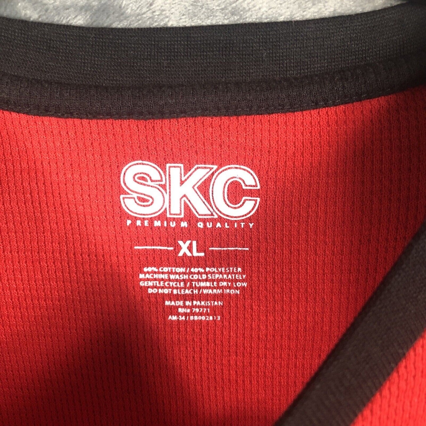 SKC Premium Quality Shirt Men’s Adult Size Extra Large Red And Black