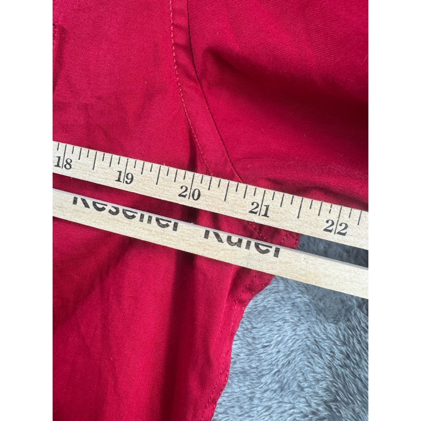Forever 21 Mens Short Sleeve Button-Up Red Shirt Size L