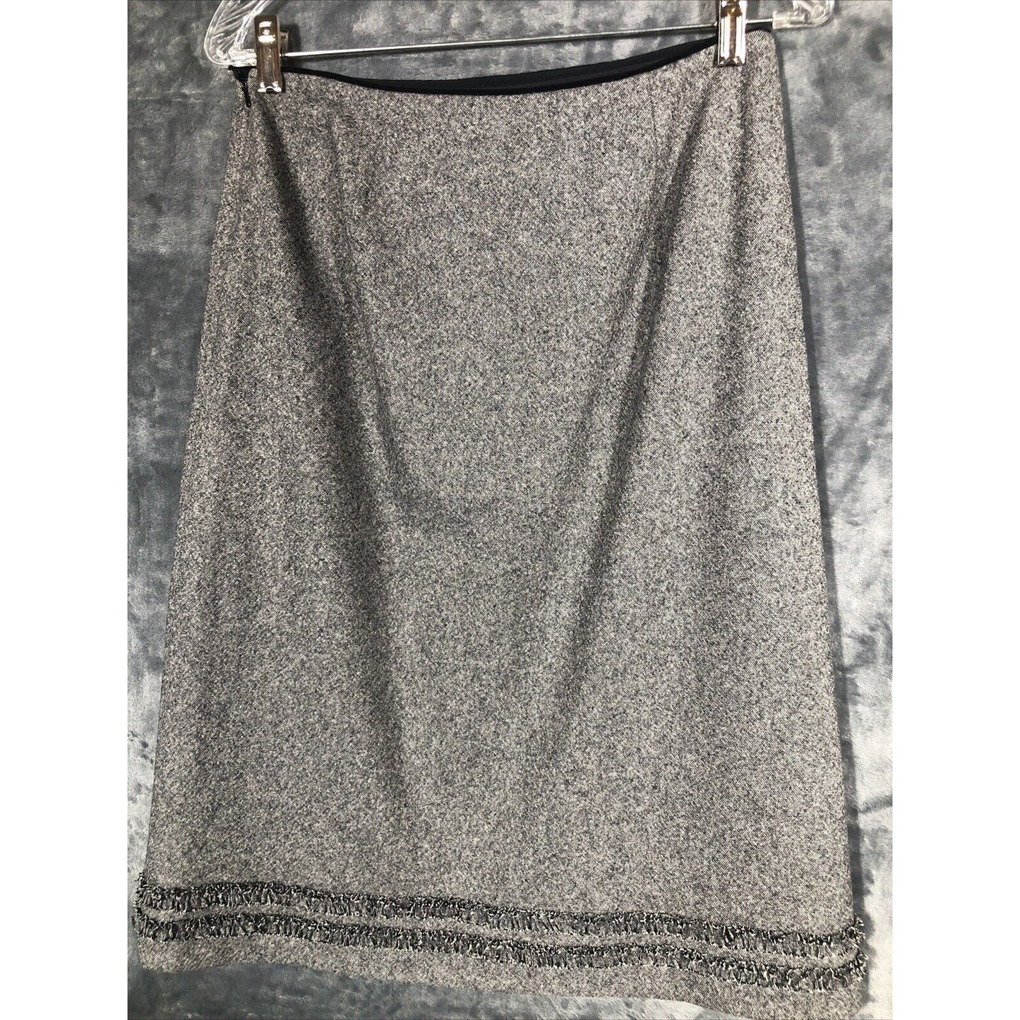 Ann Taylor Women's Gray Stretch Knee Length Lined ￼A-Line Skirt Size 6