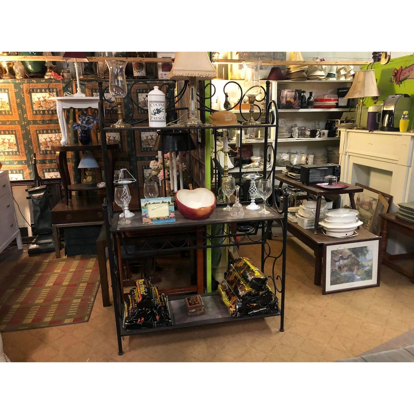 Bakers Rack /Wine Rack 44D-70H-17W