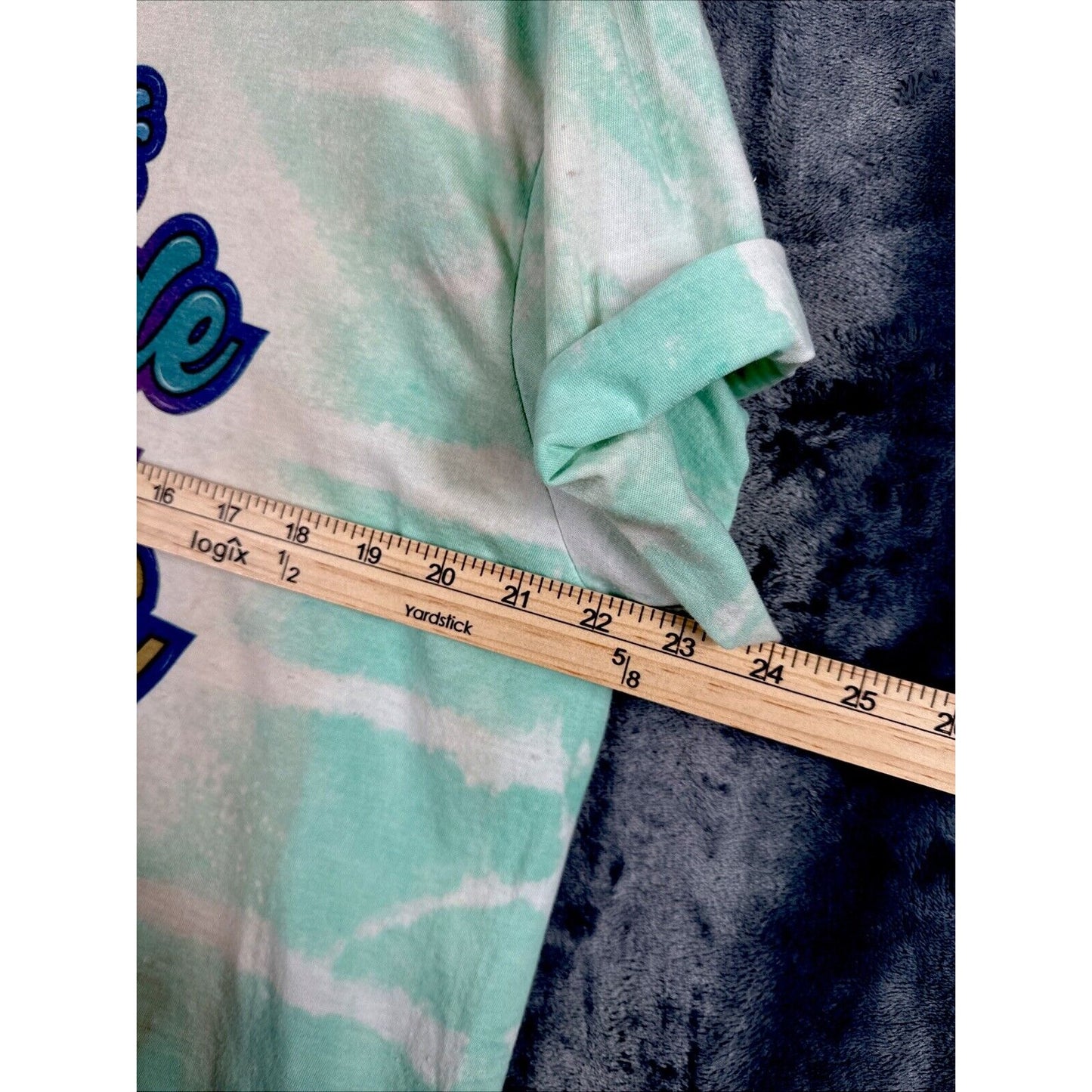 Women’s T-shirt extra large think outside the box sharp